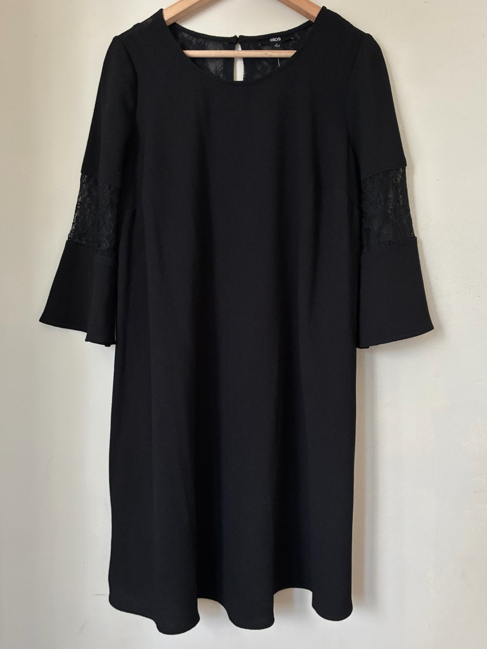 Ellos Black Lace Insert Bell Sleeve Casual Shift Dress Size 14 V-Back Crepe Mini